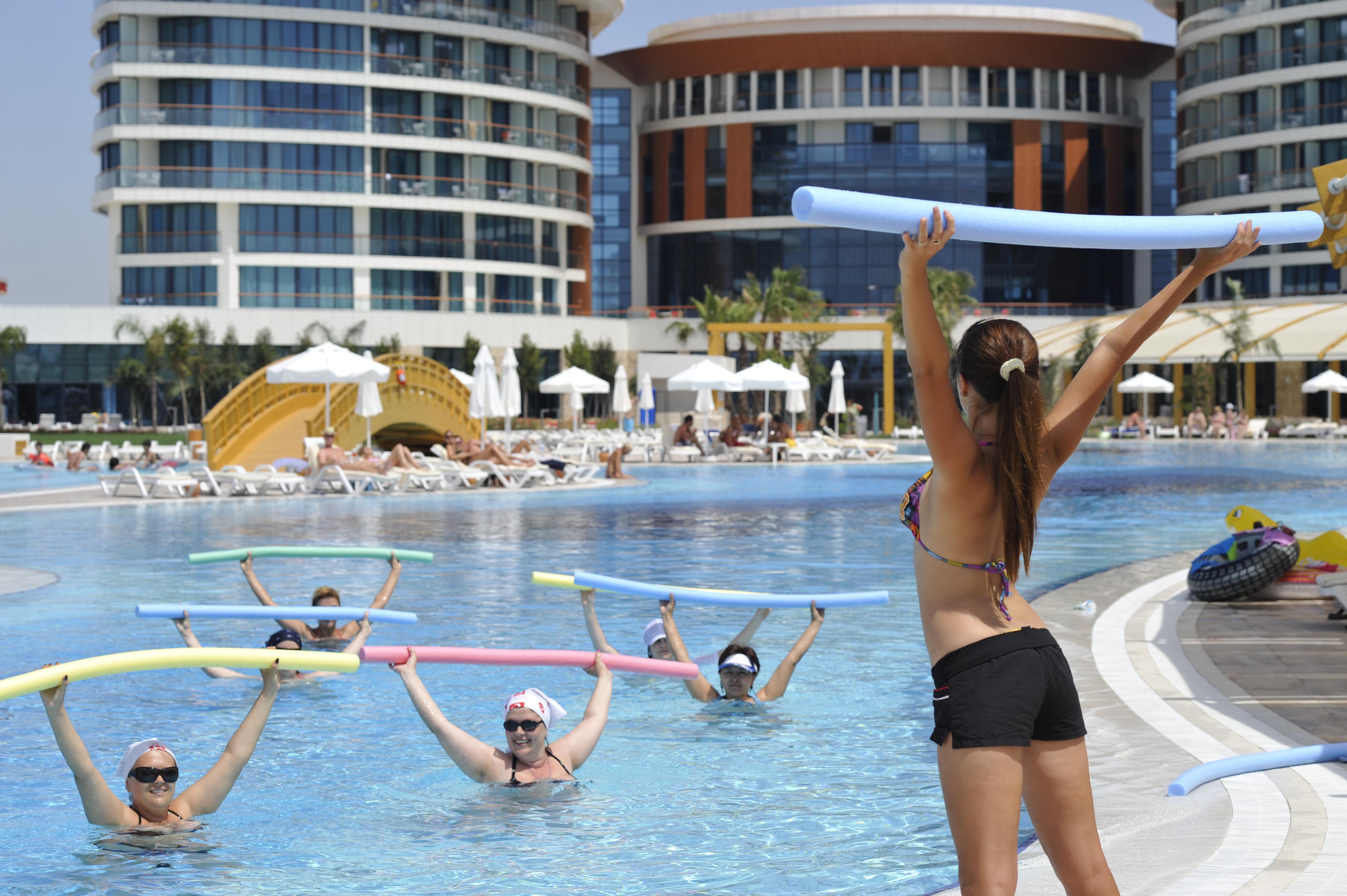 فندق بايا لارا أنطاليا المظهر الخارجي الصورة Aqua Aerobics